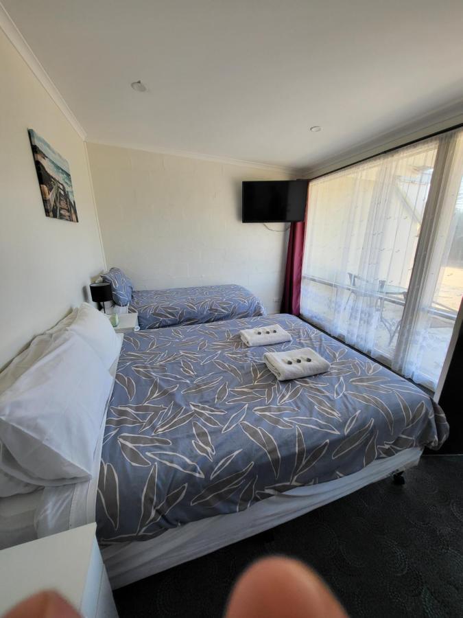 Tumby Bay Motel エクステリア 写真